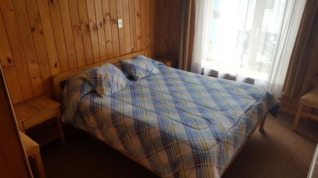 קסטרו Hostal Costa Azul מראה חיצוני תמונה